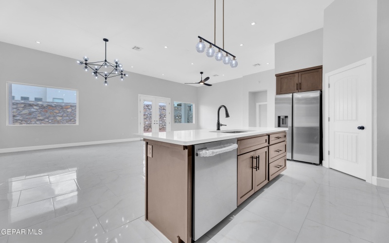 706849 7549 ENCHANTED PARK DR, El Paso, TX 79911, 3 Habitaciones Habitaciones , ,3 BañosBaños,Residential,En Venta,706849 7549 ENCHANTED PARK DR,926204