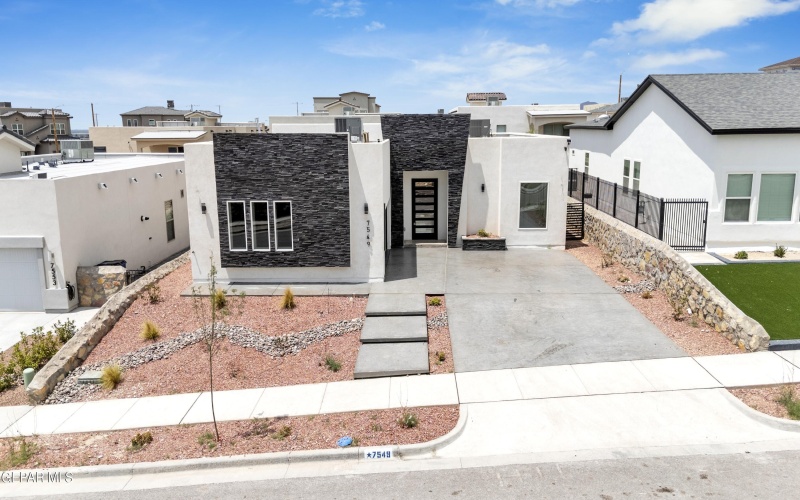 706849 7549 ENCHANTED PARK DR, El Paso, TX 79911, 3 Habitaciones Habitaciones , ,3 BañosBaños,Residential,En Venta,706849 7549 ENCHANTED PARK DR,926204