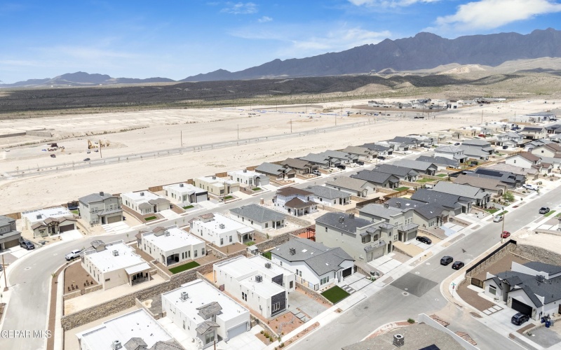 706849 7549 ENCHANTED PARK DR, El Paso, TX 79911, 3 Habitaciones Habitaciones , ,3 BañosBaños,Residential,En Venta,706849 7549 ENCHANTED PARK DR,926204