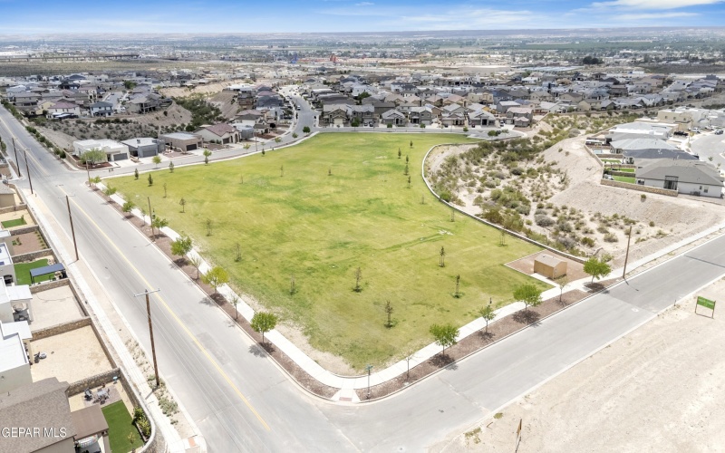 706849 7549 ENCHANTED PARK DR, El Paso, TX 79911, 3 Habitaciones Habitaciones , ,3 BañosBaños,Residential,En Venta,706849 7549 ENCHANTED PARK DR,926204