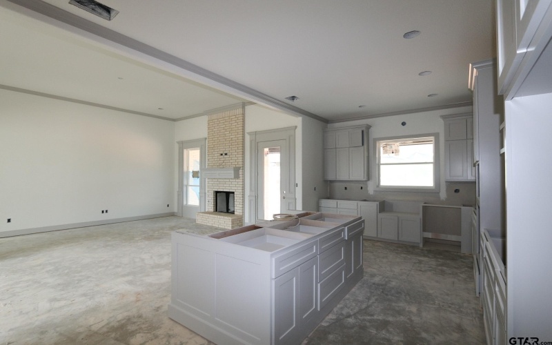 14121 Lexi Court, Tyler, TX 75703, 4 Bedrooms Bedrooms, ,2 BathroomsBathrooms,Residential,For Sale,14121 Lexi Court,0,25010558