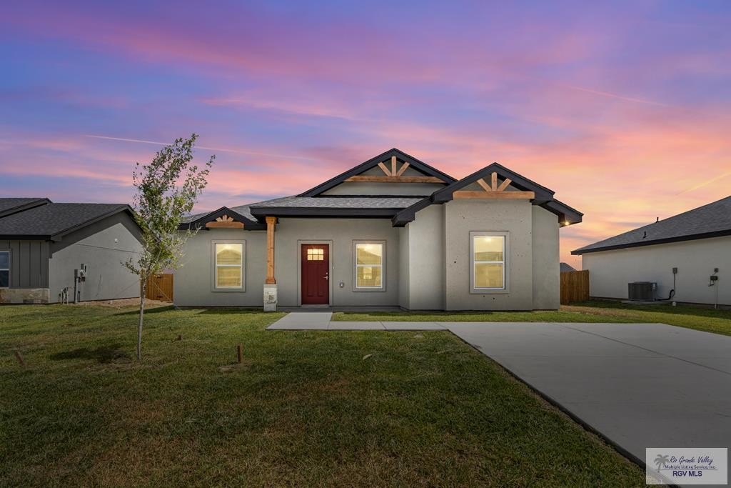 1610 HOPE DR., MERCEDES, TX 78570, 4 Bedrooms Bedrooms, ,2 BathroomsBathrooms,Residential,For Sale,1610 HOPE DR.,29757447