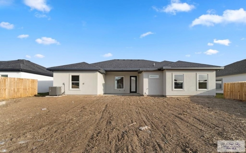 721 KAYLEE DR, LA FERIA, TX 78559, 4 Bedrooms Bedrooms, ,2 BathroomsBathrooms,Residential,For Sale,721 KAYLEE DR,29766107