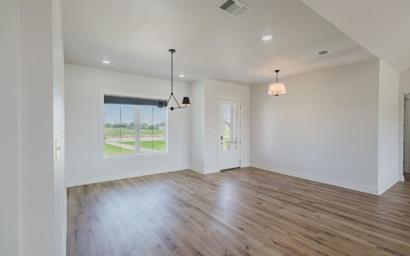 1203 County Rd 7710, Lubbock, TX 79423, 4 Habitaciones Habitaciones , ,3 BañosBaños,Residential,En Venta,1203 County Rd 7710,202557615