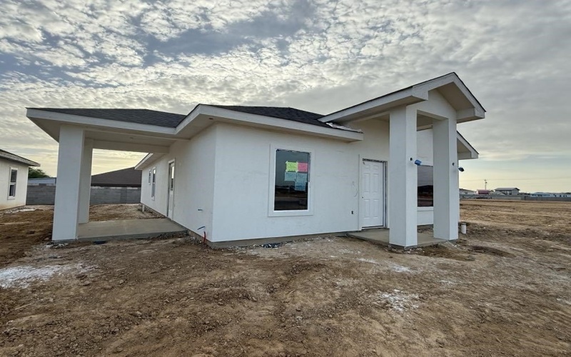 2808 Adamsville, LAREDO, TX 78046, 3 Bedrooms Bedrooms, ,2 BathroomsBathrooms,Residential,For Sale,2808 Adamsville,20252996