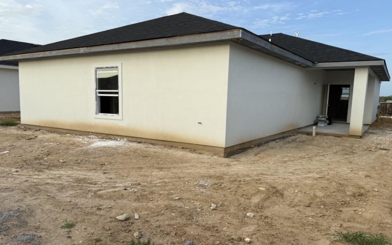 2806 Adamsville, LAREDO, TX 78046, 3 Bedrooms Bedrooms, ,2 BathroomsBathrooms,Residential,For Sale,2806 Adamsville,20252997