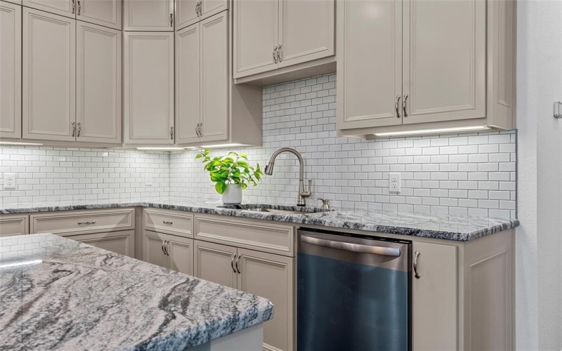 113 Water View Lane, Robinson, TX 76706, 4 Bedrooms Bedrooms, ,2 BathroomsBathrooms,Residential,For Sale,113 Water View Lane,20957062