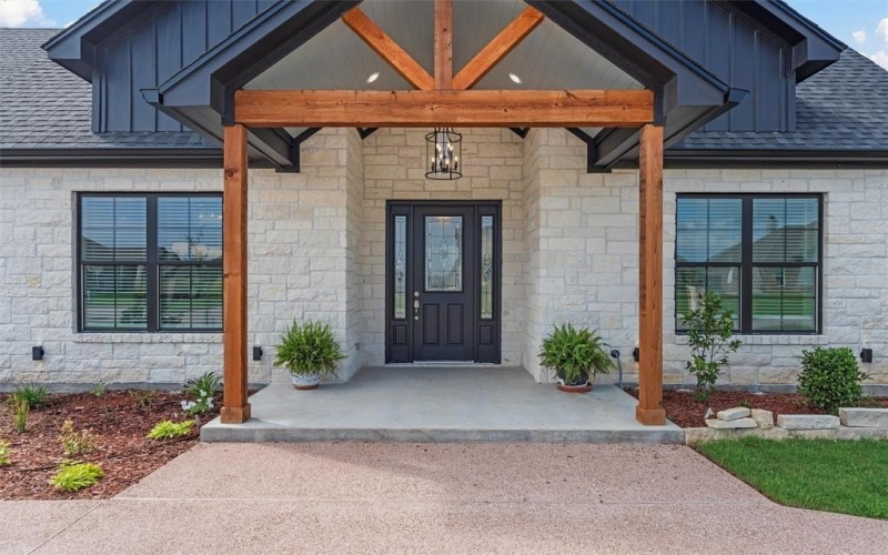 113 Water View Lane, Robinson, TX 76706, 4 Bedrooms Bedrooms, ,2 BathroomsBathrooms,Residential,For Sale,113 Water View Lane,20957062