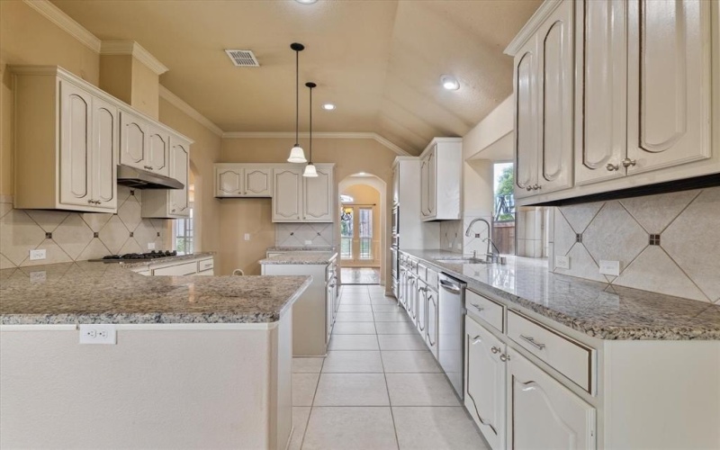 7304 Darsena Drive, Grand Prairie, TX 75054, 4 Habitaciones Habitaciones , ,2 BañosBaños,Residential,En Venta,7304 Darsena Drive,0,20957961