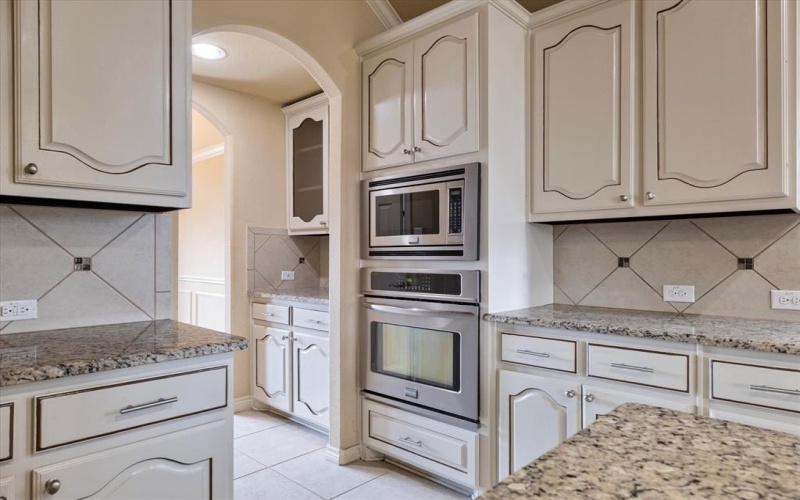7304 Darsena Drive, Grand Prairie, TX 75054, 4 Habitaciones Habitaciones , ,2 BañosBaños,Residential,En Venta,7304 Darsena Drive,0,20957961