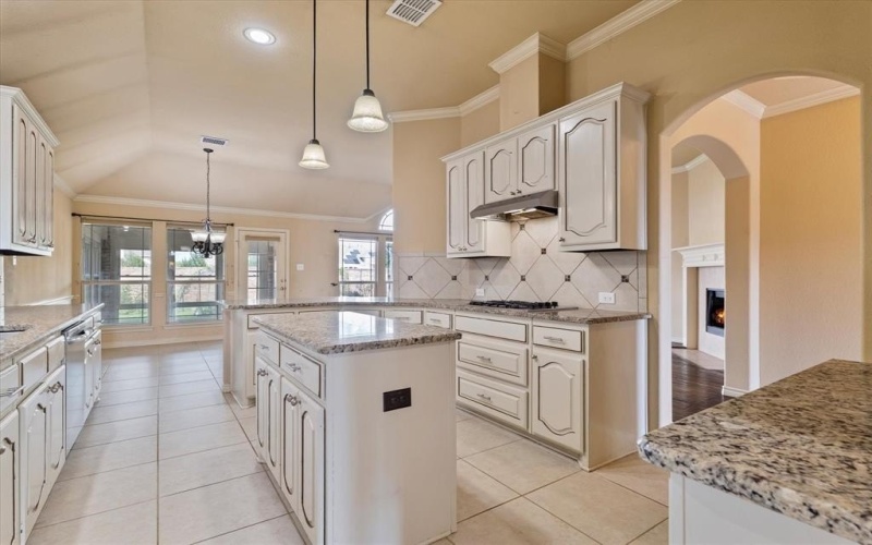 7304 Darsena Drive, Grand Prairie, TX 75054, 4 Habitaciones Habitaciones , ,2 BañosBaños,Residential,En Venta,7304 Darsena Drive,0,20957961