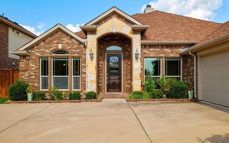7304 Darsena Drive, Grand Prairie, TX 75054, 4 Habitaciones Habitaciones , ,2 BañosBaños,Residential,En Venta,7304 Darsena Drive,0,20957961