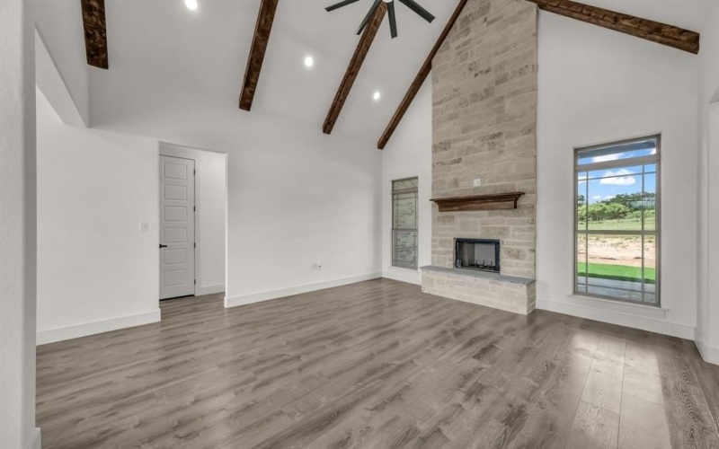 6915 Fm 1885, Weatherford, TX 76088, 4 Habitaciones Habitaciones , ,3 BañosBaños,Residential,En Venta,6915 Fm 1885,20984569