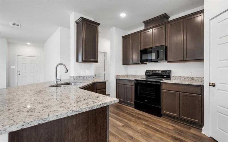 317 State Loop, Troy, TX 76579, 3 Bedrooms Bedrooms, ,2 BathroomsBathrooms,Residential,For Sale,317 State Loop,20986353