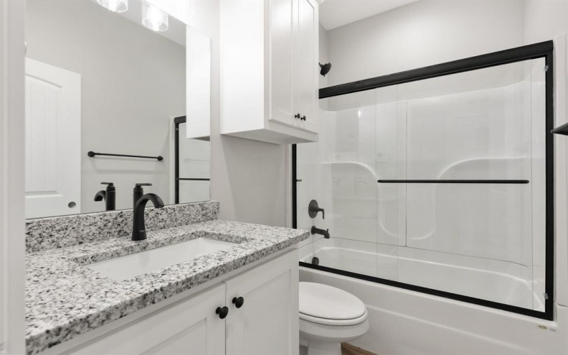 828 Bell Street, Sulphur Springs, TX 75482, 3 Bedrooms Bedrooms, ,2 BathroomsBathrooms,Residential,For Sale,828 Bell Street,20988146