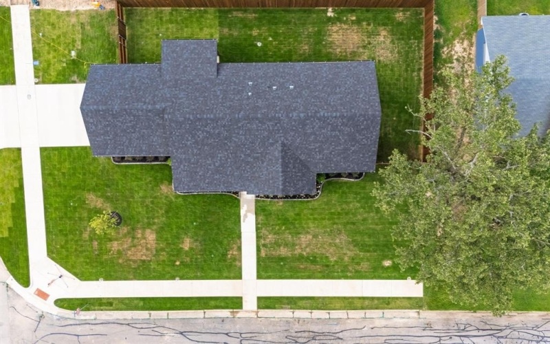 828 Bell Street, Sulphur Springs, TX 75482, 3 Bedrooms Bedrooms, ,2 BathroomsBathrooms,Residential,For Sale,828 Bell Street,20988146