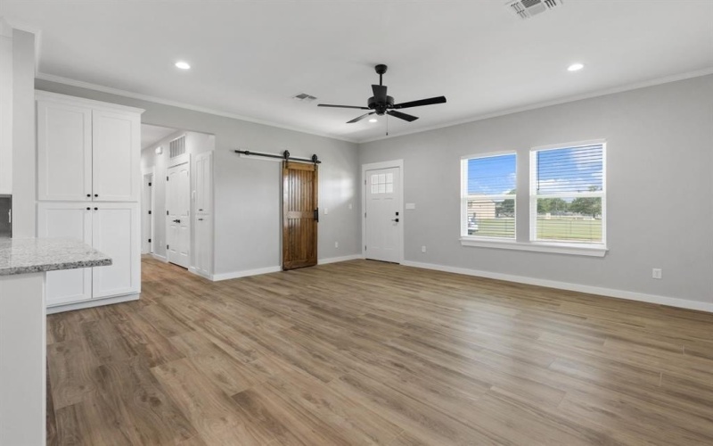 828 Bell Street, Sulphur Springs, TX 75482, 3 Bedrooms Bedrooms, ,2 BathroomsBathrooms,Residential,For Sale,828 Bell Street,20988146