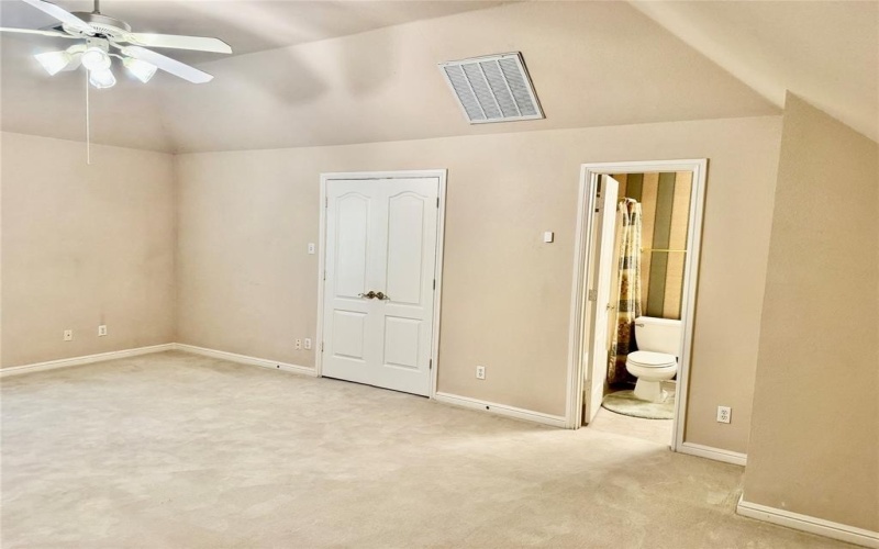3200 Magnolia Court, Grapevine, TX 76051, 4 Bedrooms Bedrooms, ,3 BathroomsBathrooms,Residential,For Sale,3200 Magnolia Court,20991719