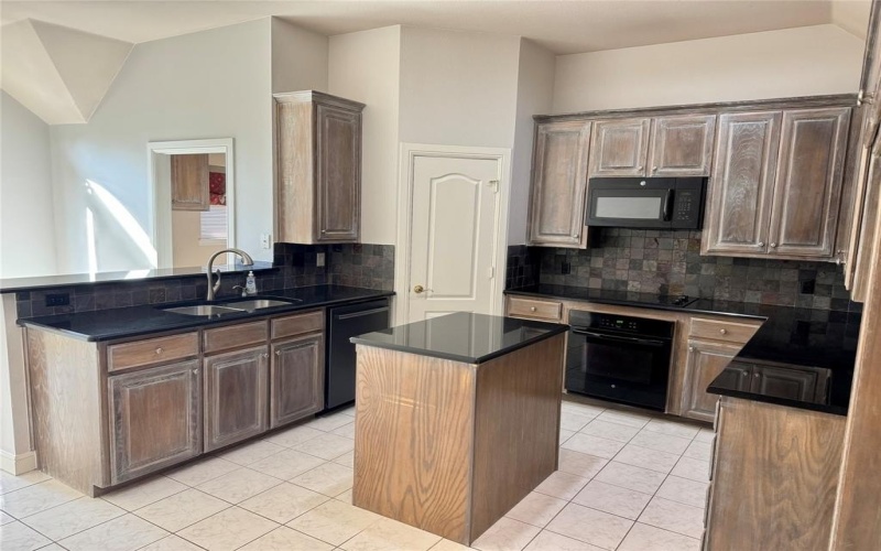 3200 Magnolia Court, Grapevine, TX 76051, 4 Bedrooms Bedrooms, ,3 BathroomsBathrooms,Residential,For Sale,3200 Magnolia Court,20991719