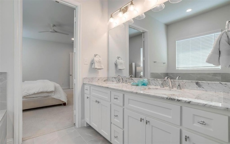 14436 Walsh Avenue, Fort Worth, TX 76008, 4 Bedrooms Bedrooms, ,3 BathroomsBathrooms,Residential,For Sale,14436 Walsh Avenue,20991977