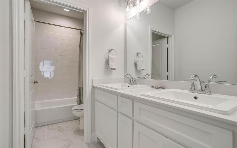 14436 Walsh Avenue, Fort Worth, TX 76008, 4 Bedrooms Bedrooms, ,3 BathroomsBathrooms,Residential,For Sale,14436 Walsh Avenue,20991977