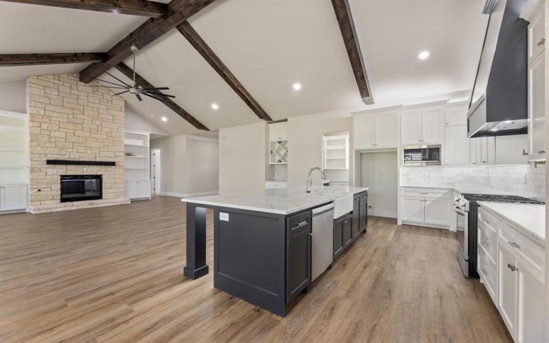 8405 Bronco Drive, Godley, TX 76044, 3 Bedrooms Bedrooms, ,2 BathroomsBathrooms,Residential,For Sale,8405 Bronco Drive,20992545