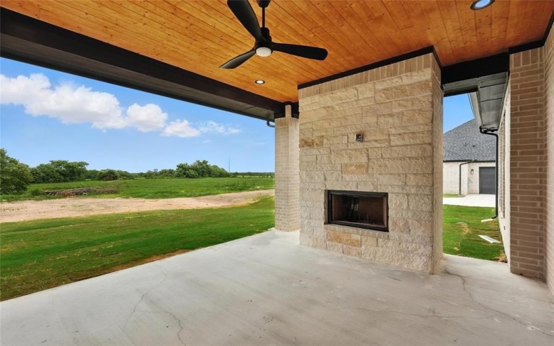 2081 Glenhollow Drive, Weatherford, TX 76088, 5 Bedrooms Bedrooms, ,3 BathroomsBathrooms,Residential,For Sale,2081 Glenhollow Drive,20992690