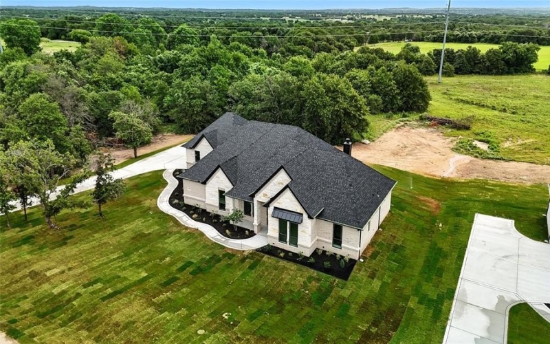 2081 Glenhollow Drive, Weatherford, TX 76088, 5 Bedrooms Bedrooms, ,3 BathroomsBathrooms,Residential,For Sale,2081 Glenhollow Drive,20992690