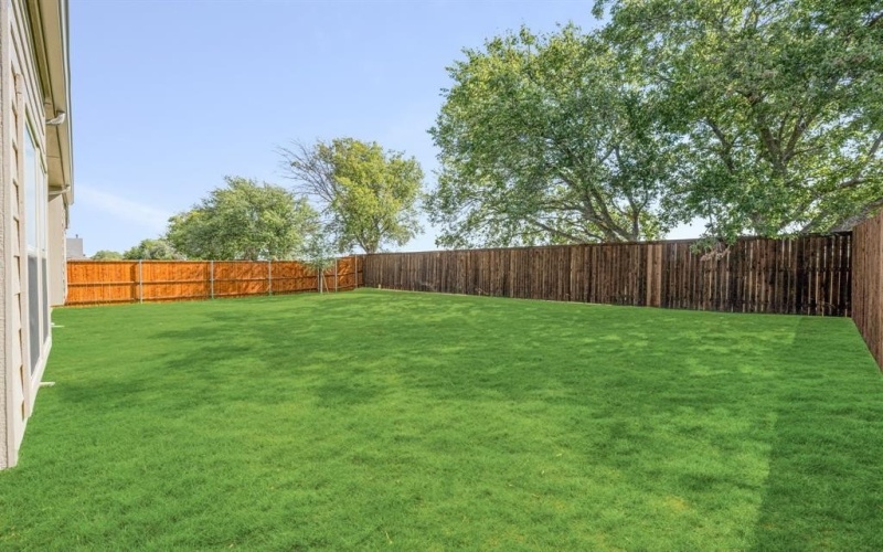 1098 Foxtail Drive, Justin, TX 76247, 4 Bedrooms Bedrooms, ,3 BathroomsBathrooms,Residential,For Sale,1098 Foxtail Drive,0,20993759