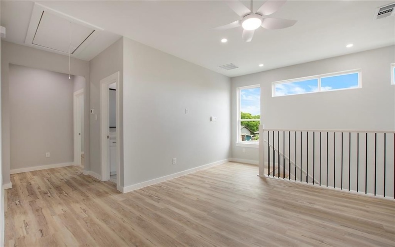114 W Ohio Avenue, Dallas, TX 75224, 5 Habitaciones Habitaciones , ,3 BañosBaños,Residential,En Venta,114 W Ohio Avenue,20993774