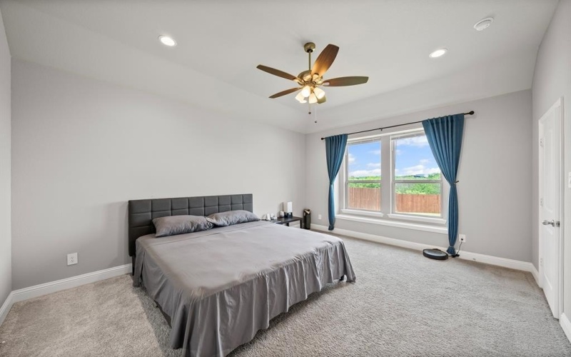 5916 Pine River Lane, Fort Worth, TX 76179, 4 Habitaciones Habitaciones , ,3 BañosBaños,Residential,En Venta,5916 Pine River Lane,20994082