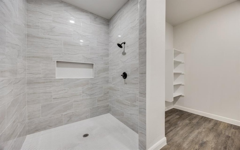 4651 Grand View Drive, Athens, TX 75752, 4 Bedrooms Bedrooms, ,3 BathroomsBathrooms,Residential,For Sale,4651 Grand View Drive,20995299