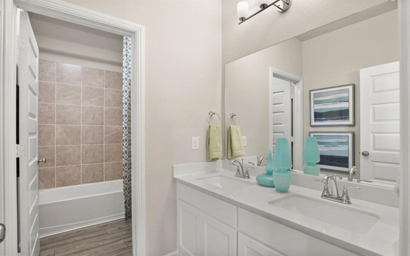 2528 Awensa Drive, Fort Worth, TX 76179, 5 Bedrooms Bedrooms, ,5 BathroomsBathrooms,Residential,For Sale,2528 Awensa Drive,20995463