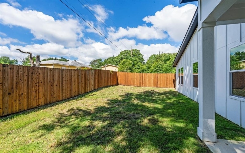 125 Bluebonnet Drive, Gun Barrel City, TX 75156, 3 Habitaciones Habitaciones , ,2 BañosBaños,Residential,En Venta,125 Bluebonnet Drive,20995948