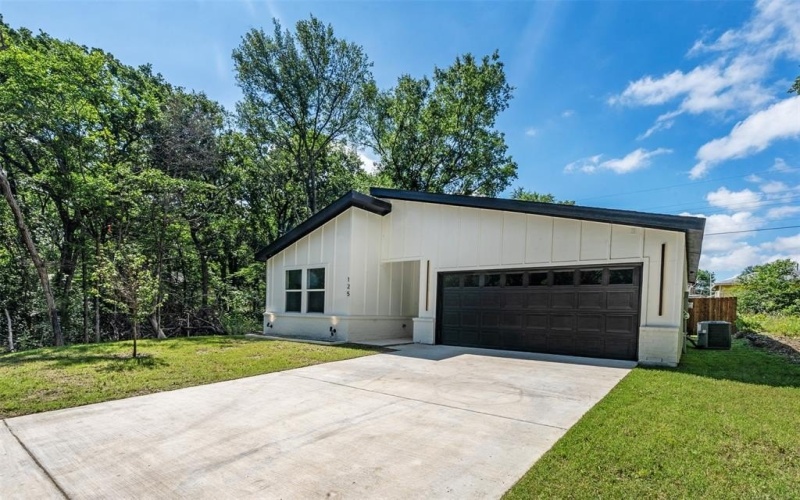 125 Bluebonnet Drive, Gun Barrel City, TX 75156, 3 Habitaciones Habitaciones , ,2 BañosBaños,Residential,En Venta,125 Bluebonnet Drive,20995948