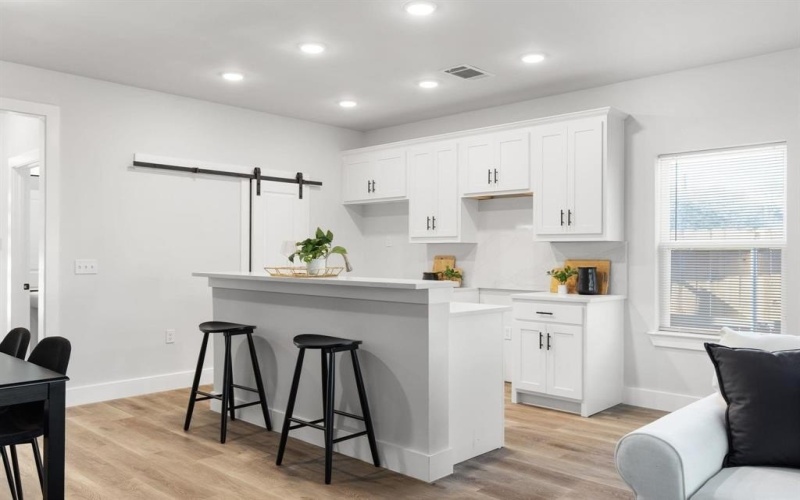 2451 Macon Street, Dallas, TX 75215, 3 Bedrooms Bedrooms, ,2 BathroomsBathrooms,Residential,For Sale,2451 Macon Street,20996081