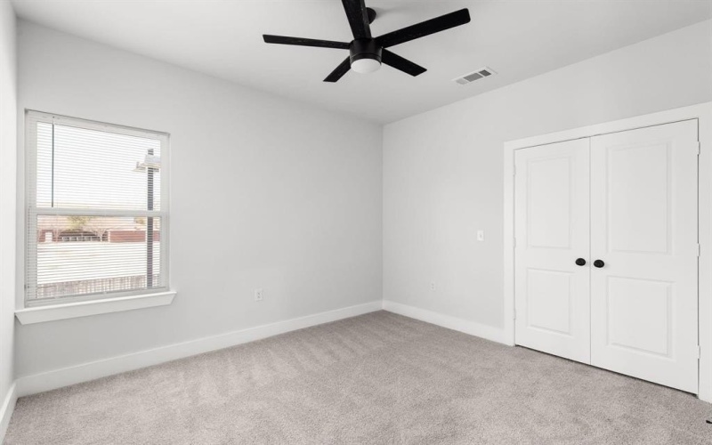 2451 Macon Street, Dallas, TX 75215, 3 Bedrooms Bedrooms, ,2 BathroomsBathrooms,Residential,For Sale,2451 Macon Street,20996081