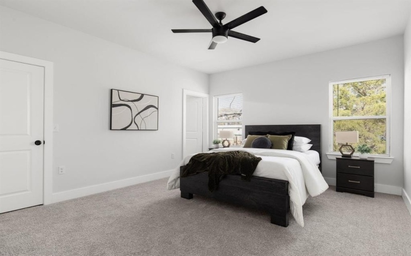 2451 Macon Street, Dallas, TX 75215, 3 Bedrooms Bedrooms, ,2 BathroomsBathrooms,Residential,For Sale,2451 Macon Street,20996081