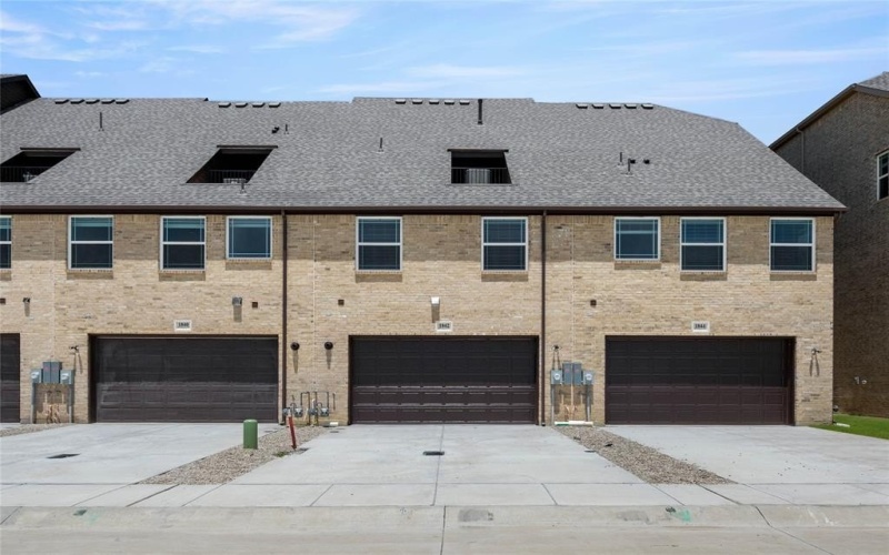 1842 Wittington, Farmers Branch, TX 75234, 3 Habitaciones Habitaciones , ,2 BañosBaños,Residential,En Venta,1842 Wittington,0,20996149