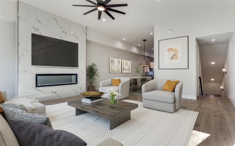 250 E Dallas Road #113, Grapevine, TX 76051, 3 Bedrooms Bedrooms, ,3 BathroomsBathrooms,Residential,For Sale,250 E Dallas Road,20996189