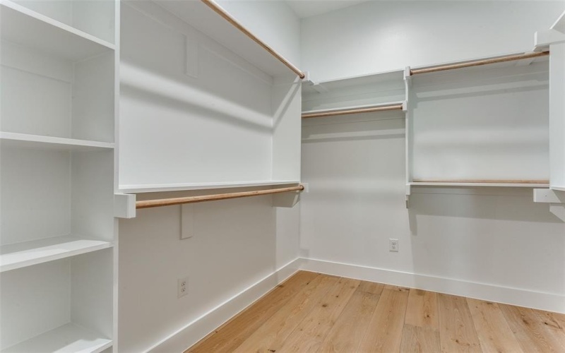250 E Dallas Road #113, Grapevine, TX 76051, 3 Bedrooms Bedrooms, ,3 BathroomsBathrooms,Residential,For Sale,250 E Dallas Road,20996189