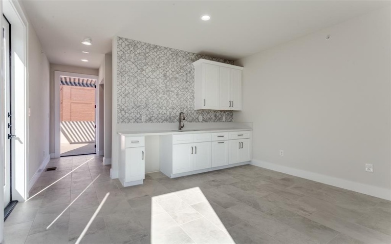 250 E Dallas Road #113, Grapevine, TX 76051, 3 Bedrooms Bedrooms, ,3 BathroomsBathrooms,Residential,For Sale,250 E Dallas Road,20996189