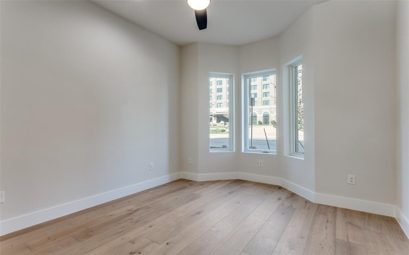 250 E Dallas Road #113, Grapevine, TX 76051, 3 Bedrooms Bedrooms, ,3 BathroomsBathrooms,Residential,For Sale,250 E Dallas Road,20996189