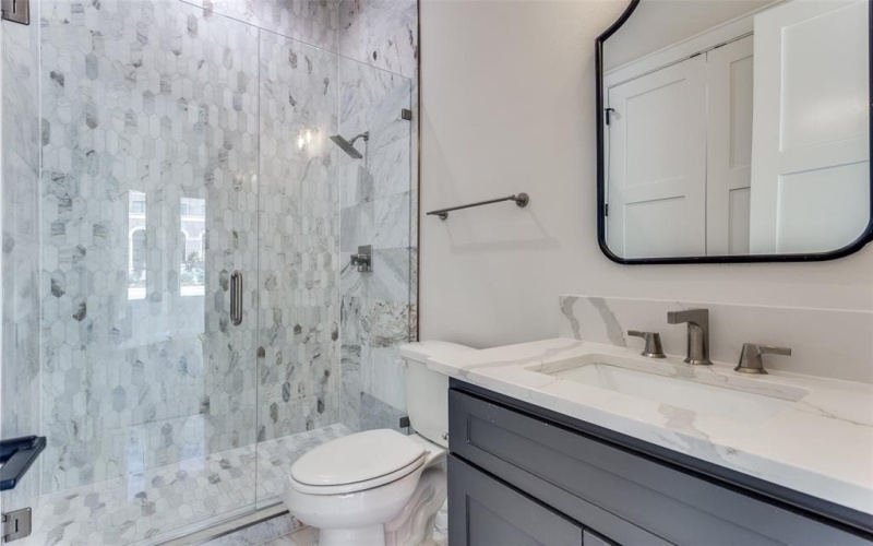 250 E Dallas Road #113, Grapevine, TX 76051, 3 Bedrooms Bedrooms, ,3 BathroomsBathrooms,Residential,For Sale,250 E Dallas Road,20996189
