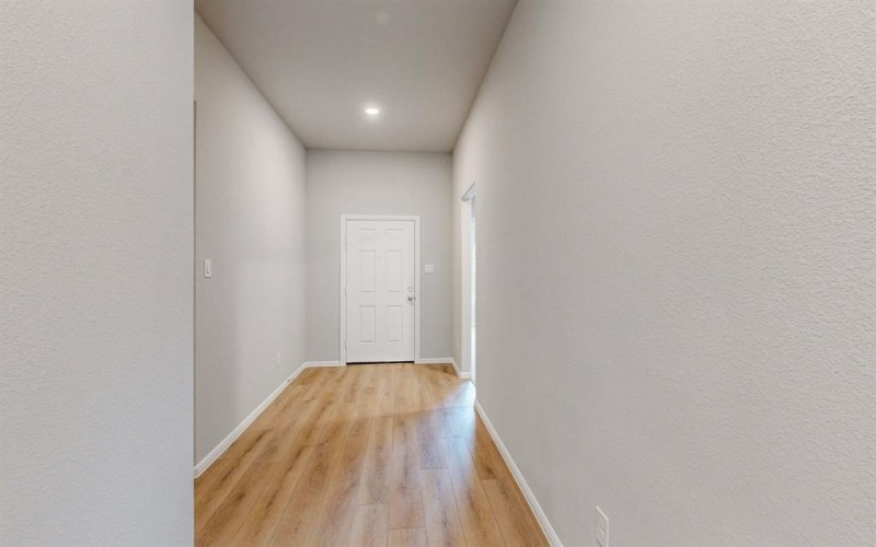 3305 Fortress Way, Denton, TX 76208, 4 Bedrooms Bedrooms, ,2 BathroomsBathrooms,Residential,For Sale,3305 Fortress Way,0,20996213