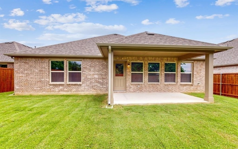3305 Fortress Way, Denton, TX 76208, 4 Bedrooms Bedrooms, ,2 BathroomsBathrooms,Residential,For Sale,3305 Fortress Way,0,20996213