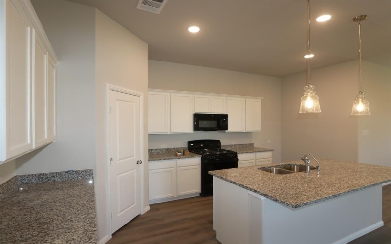 14076 Kempt Drive, Pilot Point, TX 76258, 3 Habitaciones Habitaciones , ,2 BañosBaños,Residential,En Venta,14076 Kempt Drive,20996276
