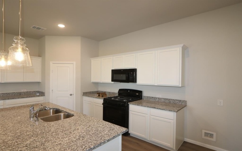 14076 Kempt Drive, Pilot Point, TX 76258, 3 Habitaciones Habitaciones , ,2 BañosBaños,Residential,En Venta,14076 Kempt Drive,20996276