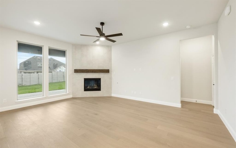 3932 Cathedral Lane, McKinney, TX 75071, 3 Habitaciones Habitaciones , ,2 BañosBaños,Residential,En Venta,3932 Cathedral Lane,20996366