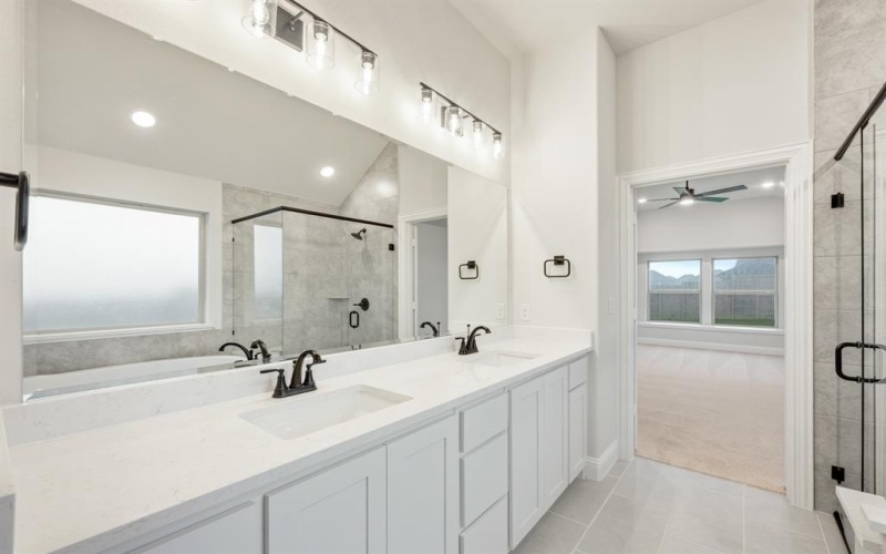 3932 Cathedral Lane, McKinney, TX 75071, 3 Habitaciones Habitaciones , ,2 BañosBaños,Residential,En Venta,3932 Cathedral Lane,20996366